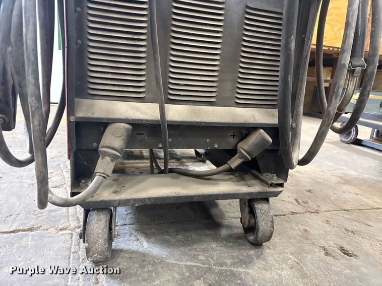 image for item EQ1165 Lincoln Electric CV-400 welder