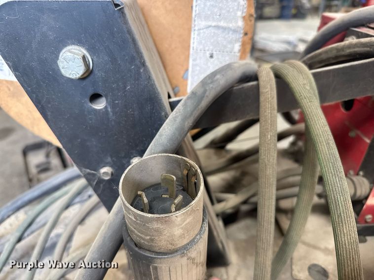 image for item EQ1166 Lincoln Electric CV-400 welder