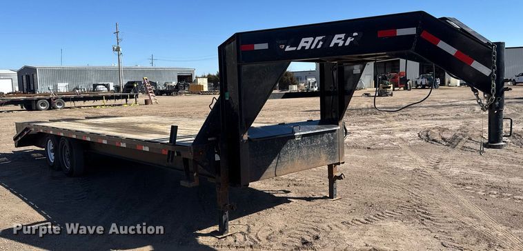 image for item EQ1189 2019 Lamar FS022527 equipment trailer