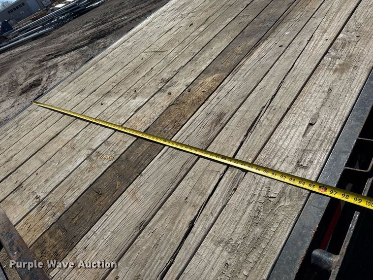 image for item EQ1189 2019 Lamar FS022527 equipment trailer