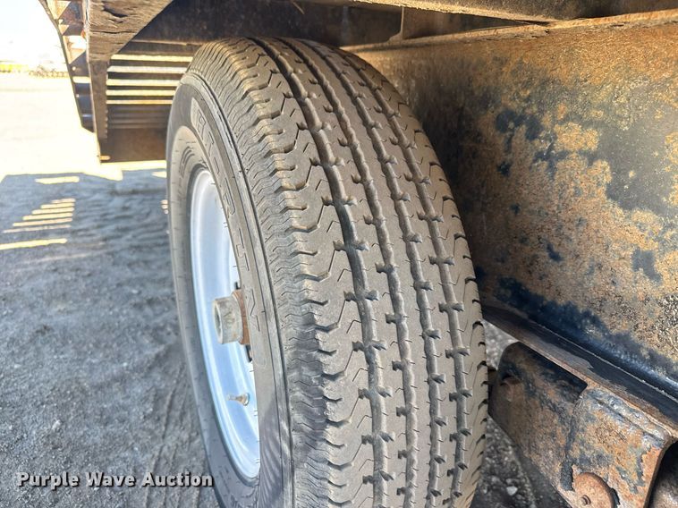 image for item EQ1189 2019 Lamar FS022527 equipment trailer