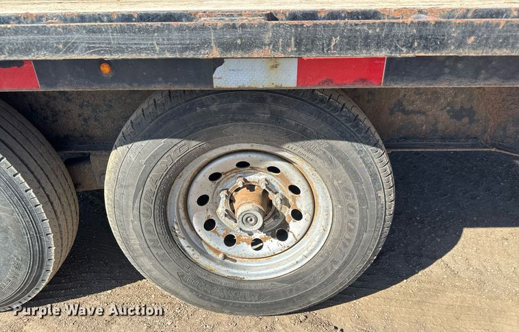 image for item EQ1189 2019 Lamar FS022527 equipment trailer