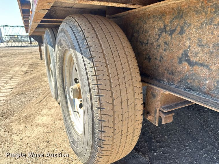 image for item EQ1189 2019 Lamar FS022527 equipment trailer
