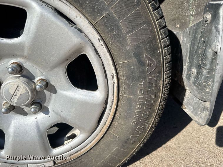 image for item EQ1208 1998 Subaru Forester L SUV