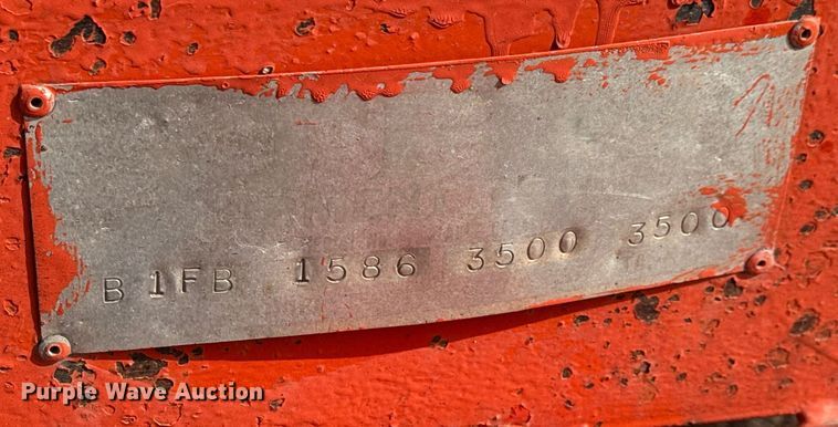 image for item EQ1216 1986 JFW B1FB tilt deck utility trailer