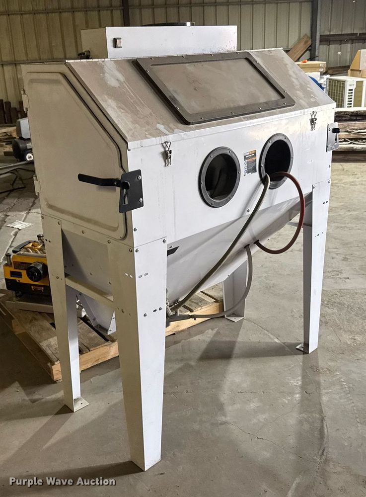 image for item EQ1219 Central Pneumatic sand blast cabinet