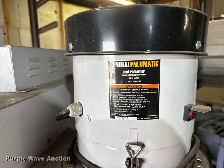 image for item EQ1219 Central Pneumatic sand blast cabinet