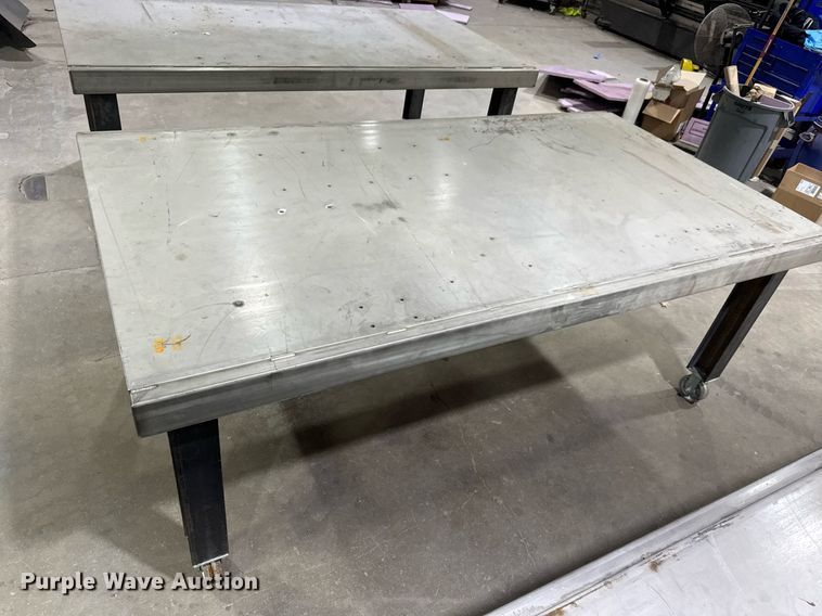 image for item EQ1220 (3) rolling tables