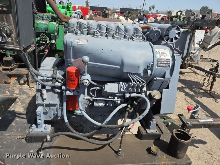 image for item EQ2564 Deutz power unit