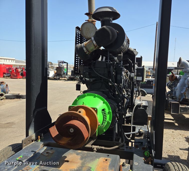 image for item EQ2576 John Deere power unit