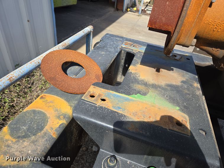 image for item EQ2576 John Deere power unit