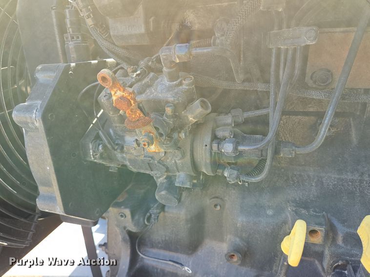 image for item EQ2576 John Deere power unit