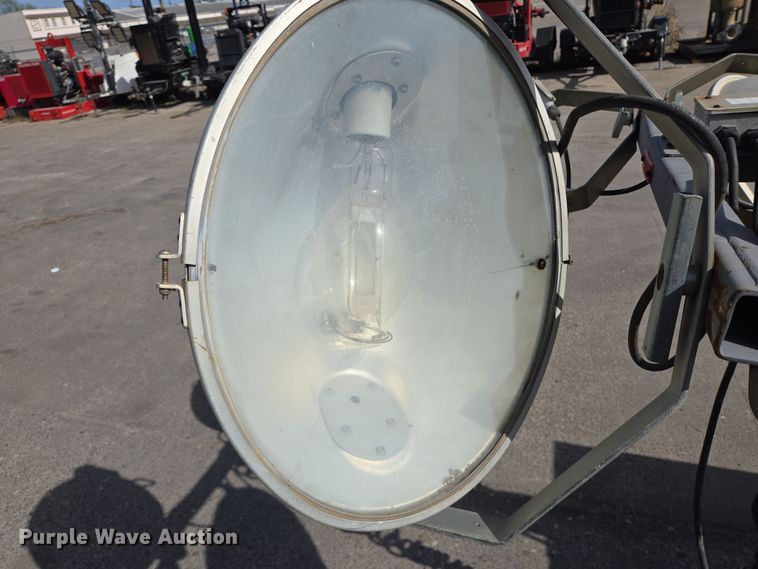 image for item EQ2577 2012 Magnum MLT3060K light plant