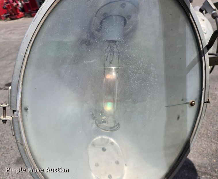 image for item EQ2577 2012 Magnum MLT3060K light plant