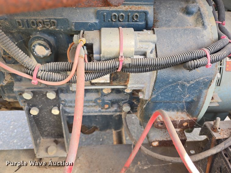 image for item EQ2577 2012 Magnum MLT3060K light plant