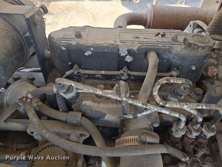 image for item EQ2579 2012 Magnum MLT3060M light plant