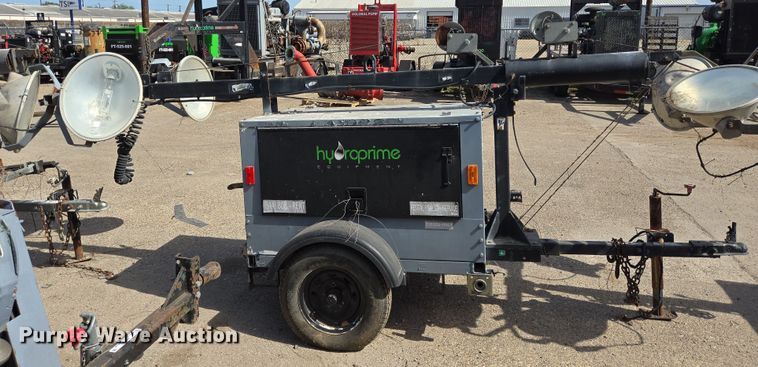 image for item EQ2580 2011 Magnum MLT3060M light plant