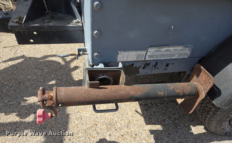 image for item EQ2580 2011 Magnum MLT3060M light plant