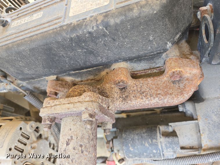 image for item EQ2580 2011 Magnum MLT3060M light plant