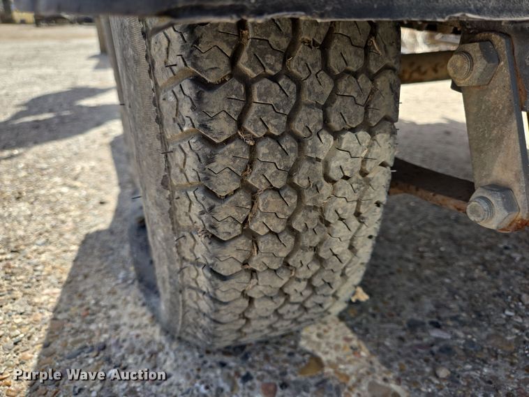 image for item EQ2580 2011 Magnum MLT3060M light plant