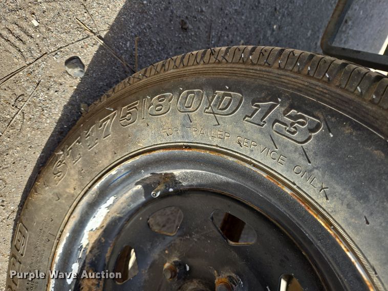 image for item EQ2580 2011 Magnum MLT3060M light plant