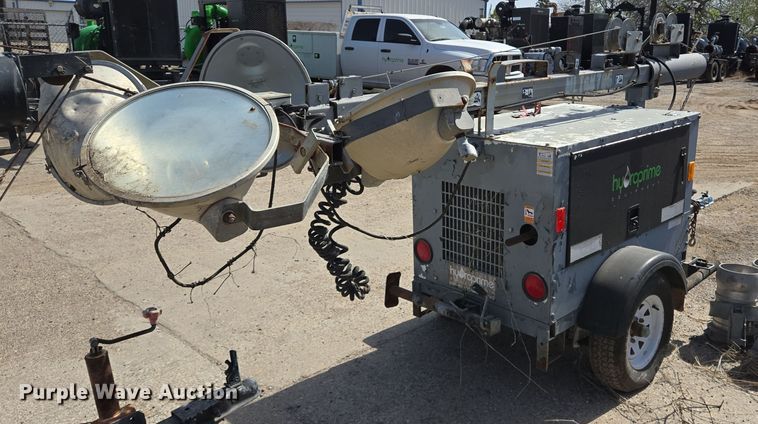 image for item EQ2581 2012 Magnum MLT3060K light plant