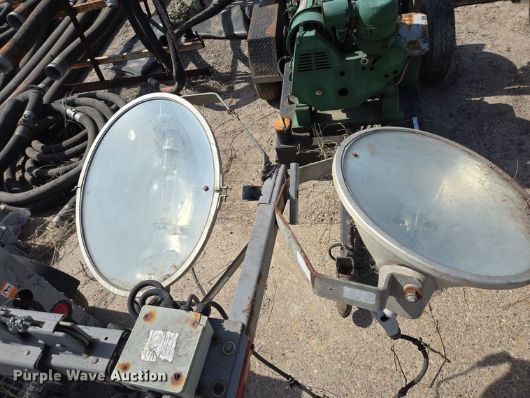 image for item EQ2581 2012 Magnum MLT3060K light plant