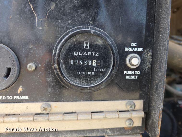 image for item EQ2581 2012 Magnum MLT3060K light plant