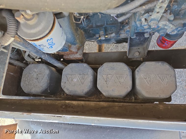 image for item EQ2581 2012 Magnum MLT3060K light plant