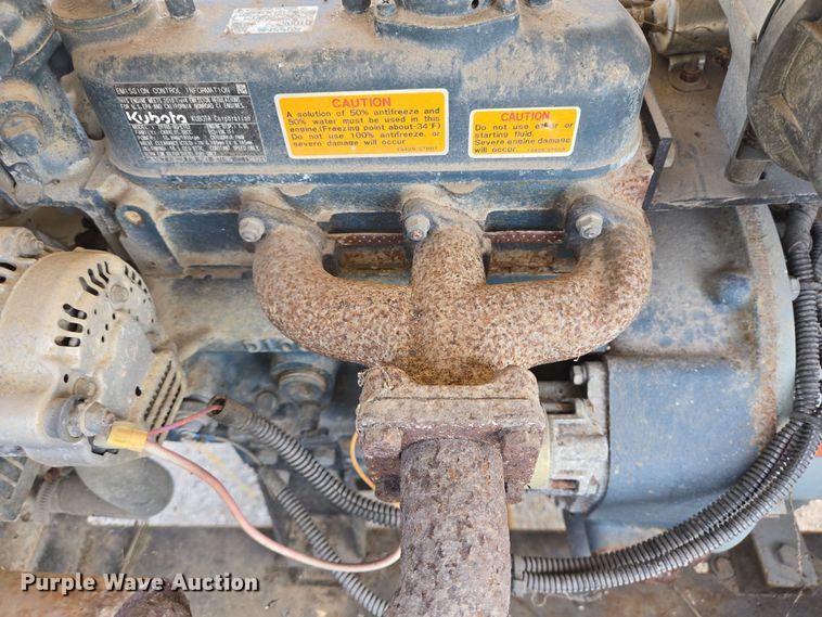 image for item EQ2581 2012 Magnum MLT3060K light plant