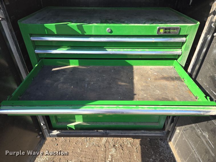 image for item EQ6716 2003 Ford F450 Super Duty  utility / service truck