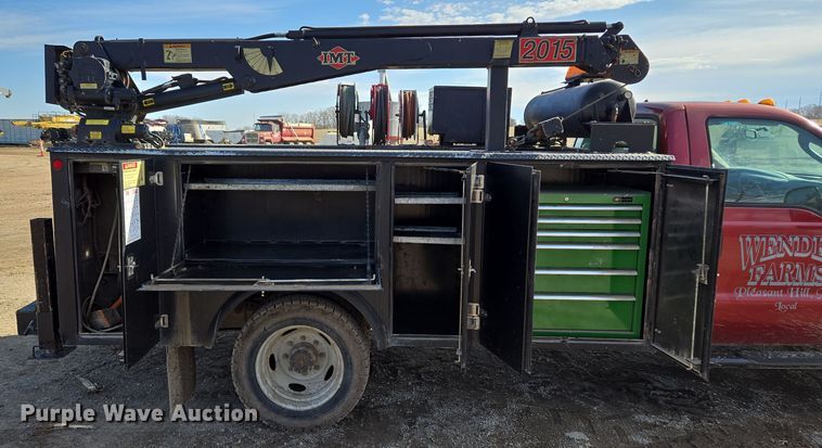 image for item EQ6716 2003 Ford F450 Super Duty  utility / service truck