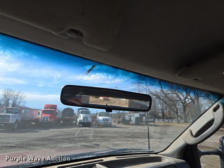 image for item EQ6716 2003 Ford F450 Super Duty  utility / service truck