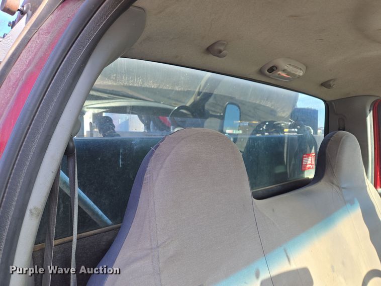 image for item EQ6716 2003 Ford F450 Super Duty  utility / service truck