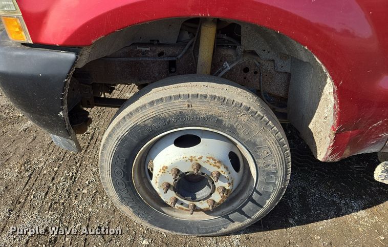 image for item EQ6716 2003 Ford F450 Super Duty  utility / service truck