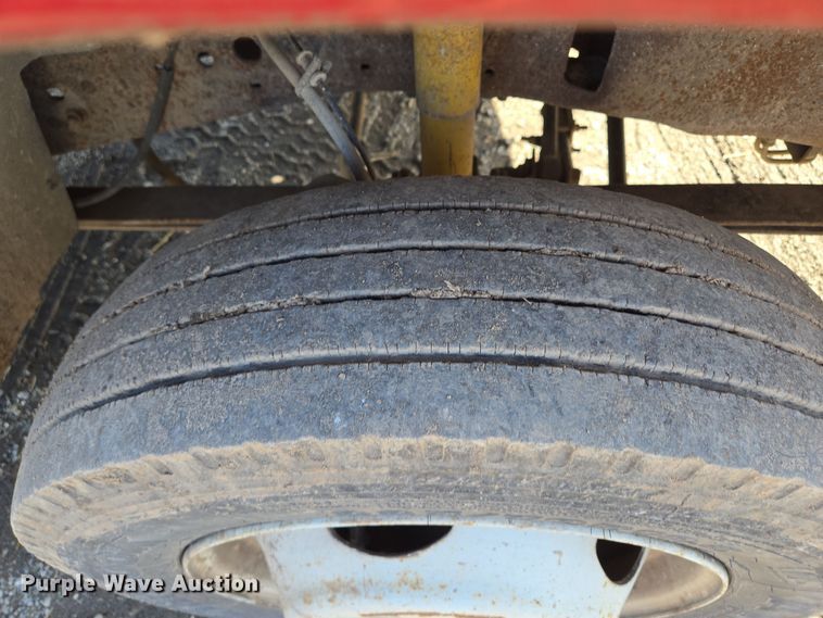 image for item EQ6716 2003 Ford F450 Super Duty  utility / service truck