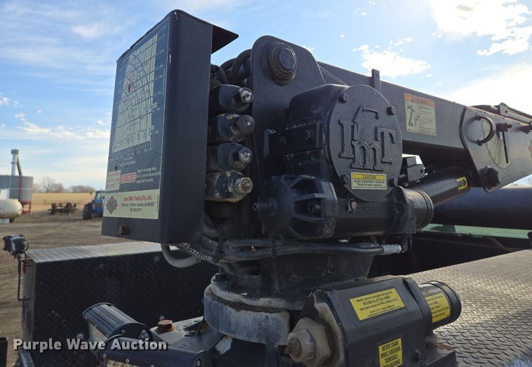 image for item EQ6716 2003 Ford F450 Super Duty  utility / service truck