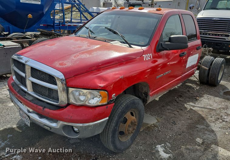 image for item EQ6778 2003 Dodge  Ram 3500 Quad Cab pickup truck cab and chassis