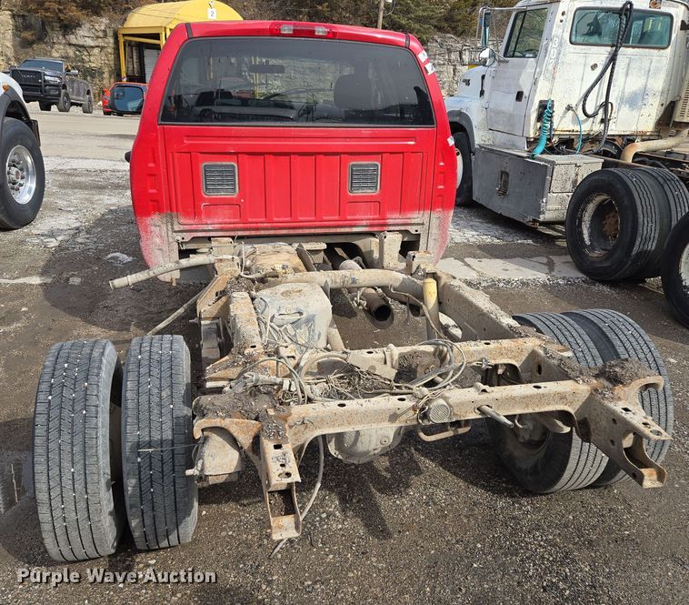 image for item EQ6778 2003 Dodge  Ram 3500 Quad Cab pickup truck cab and chassis