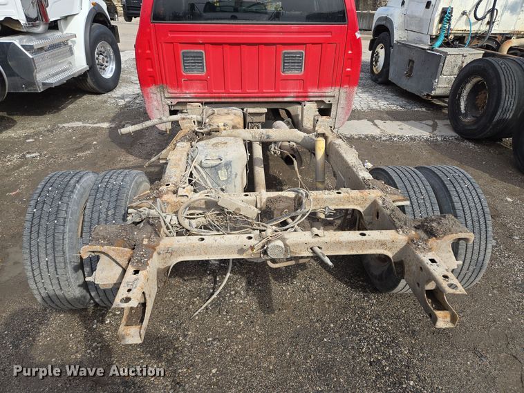 image for item EQ6778 2003 Dodge  Ram 3500 Quad Cab pickup truck cab and chassis