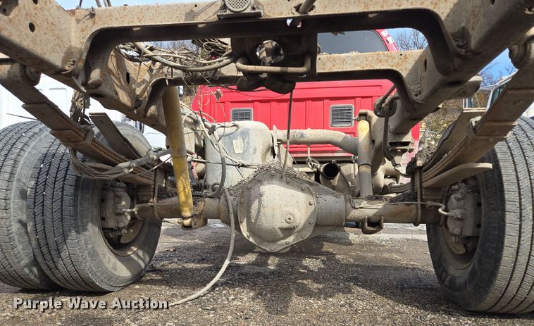 image for item EQ6778 2003 Dodge  Ram 3500 Quad Cab pickup truck cab and chassis