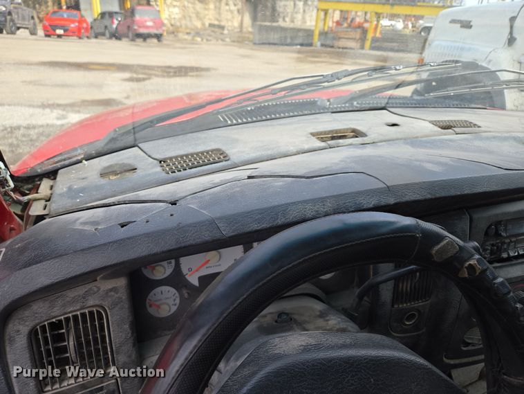 image for item EQ6778 2003 Dodge  Ram 3500 Quad Cab pickup truck cab and chassis