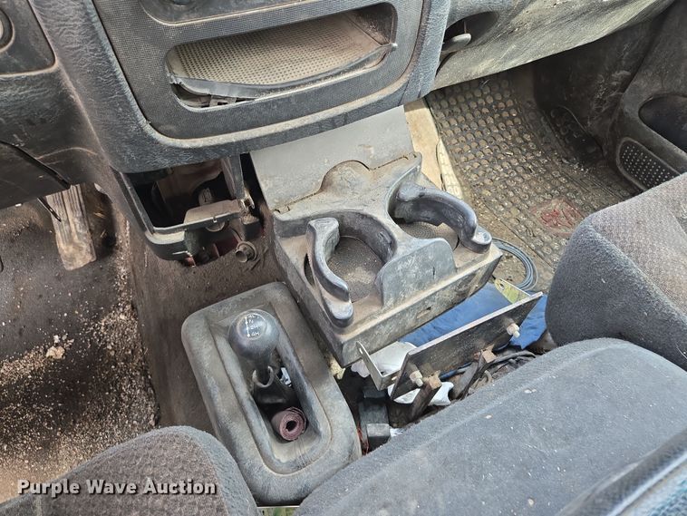 image for item EQ6778 2003 Dodge  Ram 3500 Quad Cab pickup truck cab and chassis