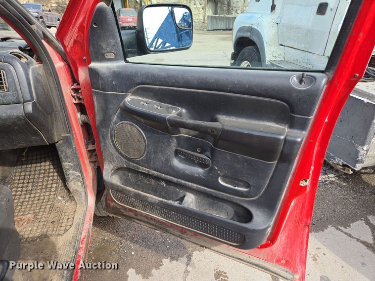 image for item EQ6778 2003 Dodge  Ram 3500 Quad Cab pickup truck cab and chassis