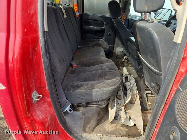 image for item EQ6778 2003 Dodge  Ram 3500 Quad Cab pickup truck cab and chassis