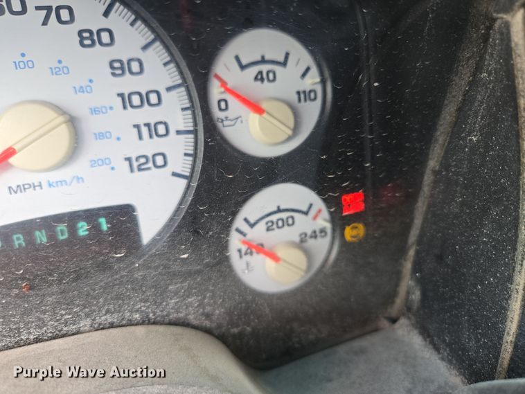 image for item EQ6778 2003 Dodge  Ram 3500 Quad Cab pickup truck cab and chassis