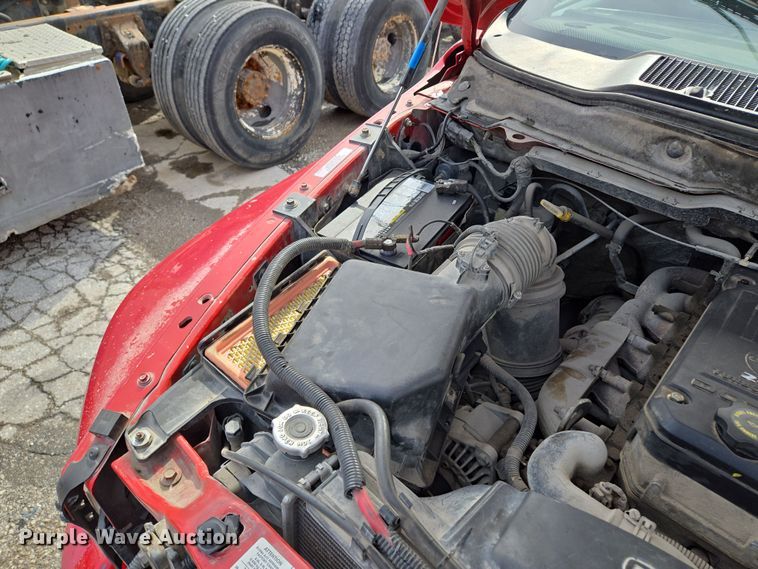 image for item EQ6778 2003 Dodge  Ram 3500 Quad Cab pickup truck cab and chassis