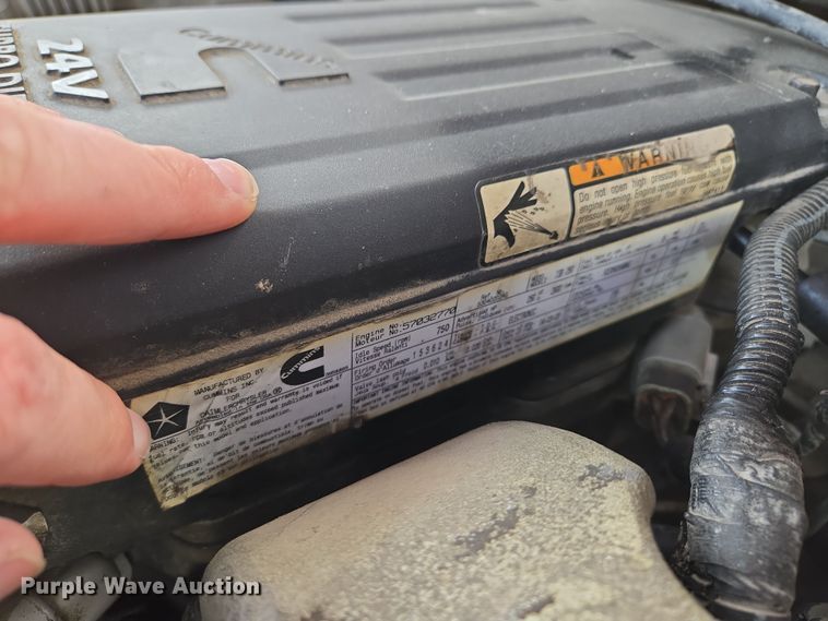 image for item EQ6778 2003 Dodge  Ram 3500 Quad Cab pickup truck cab and chassis