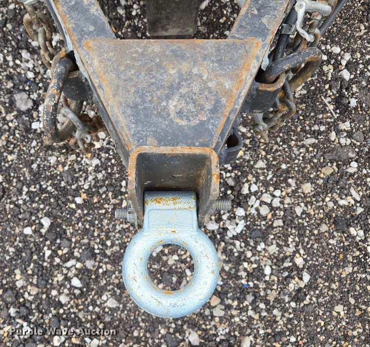 image for item EQ6780 2006 PJ Trailer dump trailer