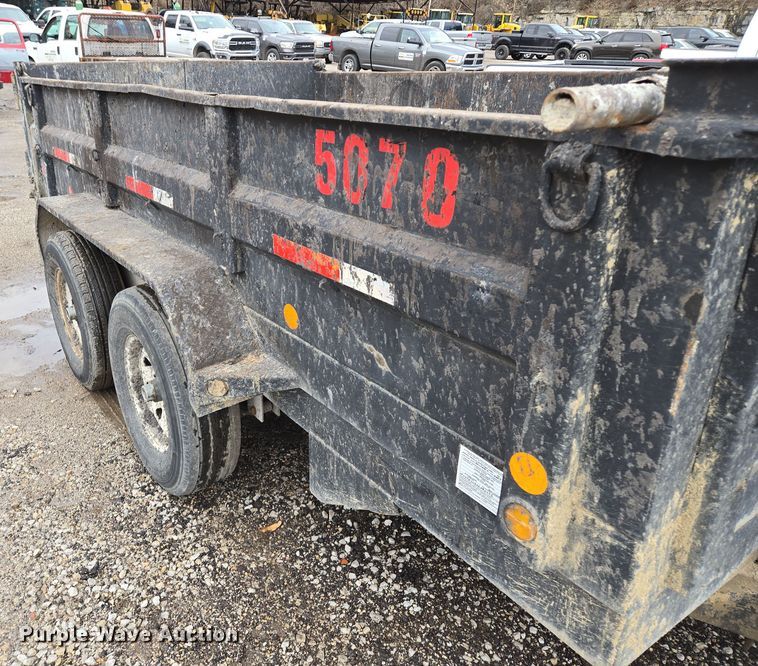 image for item EQ6780 2006 PJ Trailer dump trailer
